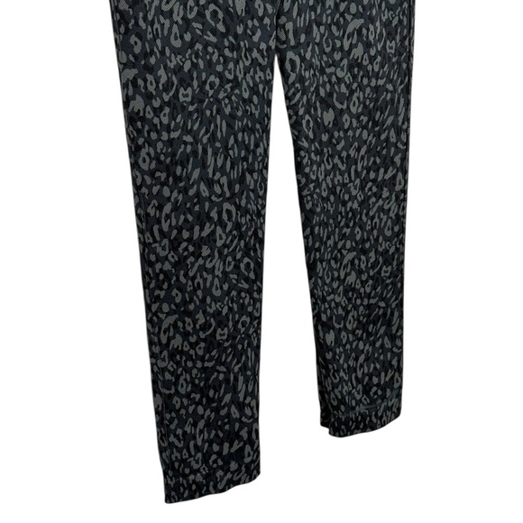 SPANX Gray Look at Me Now Seamless Leggings size Medium - Picture 10 of 11